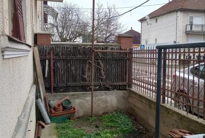 Apartament cu 3 camere decomandat în Central - 2