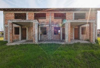 Duplex cu 6 camere cu Teren 462 Mp în Sânpetru - 12