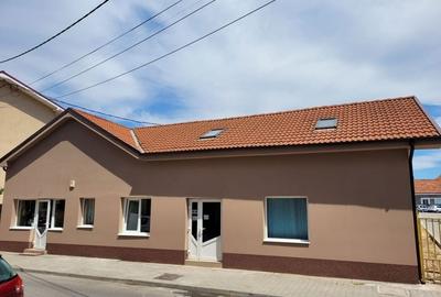 Spațiu comercial, de 100 mp, în Ultracentral - 1