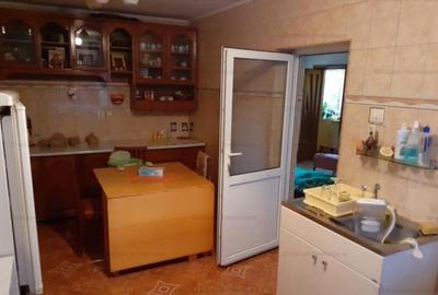 480mp utili Vila 6cam P 1 M, Lacu Sarat, 2300mp teren - 14