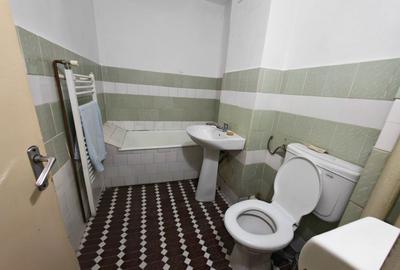 Apartament cu 3 camere decomandat în Central - 2