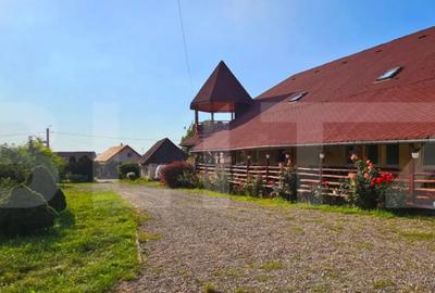 Casă cu 16 camere cu Canalizare în Central - 4