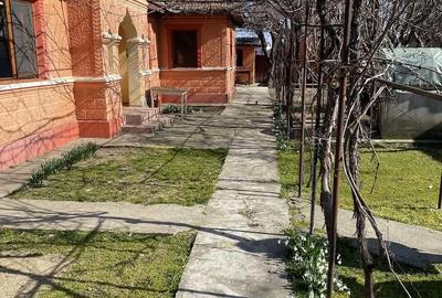 Casă cu Teren 1200 Mp în Buza - 3