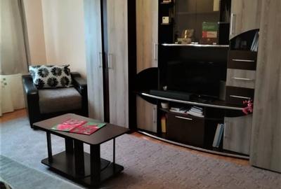 Apartament cu 2 camere decomandat, mobilat în Cetate - 2