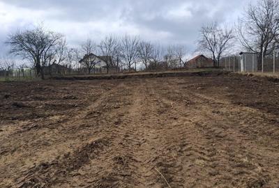 Spațiu comercial, în Aroneanu - 8