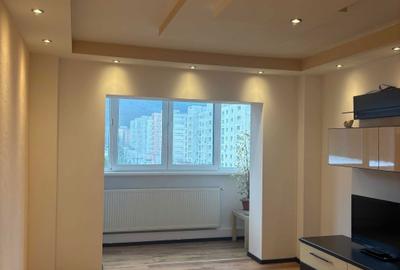Apartament cu 3 camere decomandat în Răcădău - 8