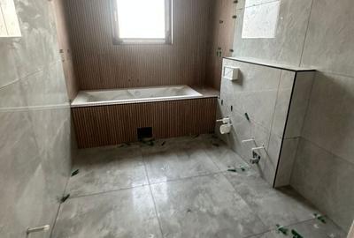 Casă cu 4 camere în Central - 2