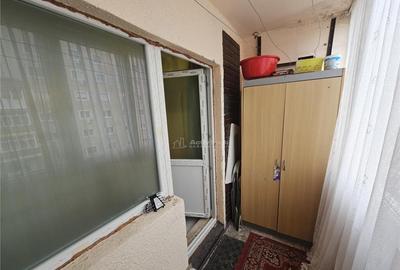 Resita, 3 Cam. Dec., Micro 4 - 4