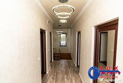 Casă cu 4 camere cu Teren 309 Mp în Central - 9