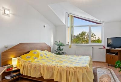 Vila de vanzare,7 camere,teren 1080mp,zona lacului Fundeni,600.000euro - 6