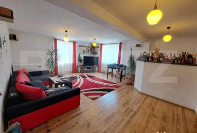 Casă cu 7 camere cu Garaj în Central - 10