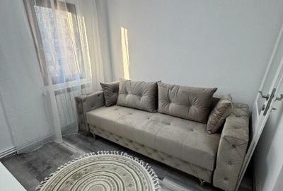 Vand apartament decomandat et 1 - 2