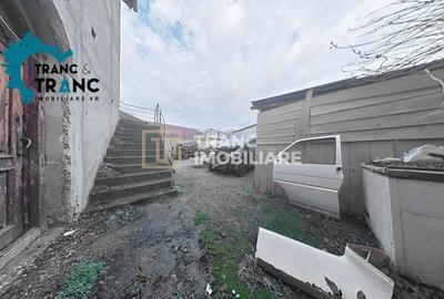 Casă individuală cu 4 camere cu Canalizare în UTA - 2