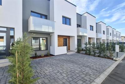 Duplex cu 4 camere cu Canalizare în Valea Lupului - 1