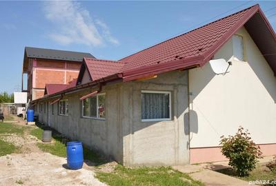 Casă cu 10 camere cu Teren 1278 Mp în Horpaz - 3