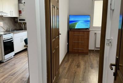 Garsonieră decomandată în Central - 7