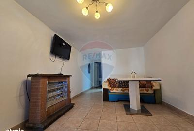 Casă cu 3 camere în Stupini