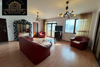 Apartament cu 4 camere semidecomandat, mobilat în 1 Mai