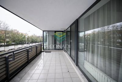 Apartament cu 4 camere decomandat în Nordului