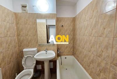 Apartament 3 camere, etaj 2, zona ultracentrala Apartament 3 camere, etaj 2, zona ultracentrala - 9