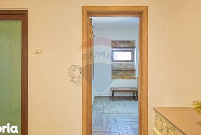 Apartament cu 3 camere decomandat în Mănești - 8