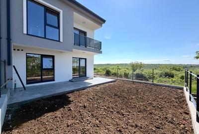 Duplex cu 4 camere cu Canalizare în Bucium - 4