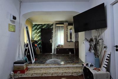 Casă cu 2 camere în Roman - 13