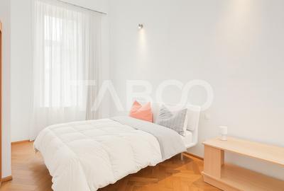 Apartament cu 3 camere semidecomandat, mobilat în Central