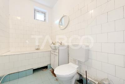 De vanzare apartament cu 2 camere in cartierul Gruia langa Stadion - 6