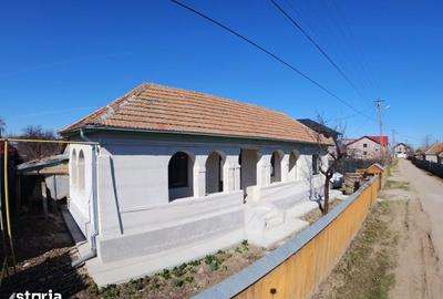 Casă cu 4 camere cu Teren 1770 Mp în Ciorani - 4