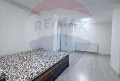 Apartament cu 3 camere decomandat în Hipodrom 1 - 8