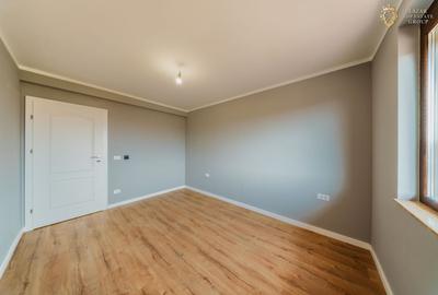 Apartament cu 4 camere decomandat în Dumbrăvița - 36