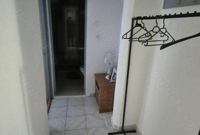Apartament cu trei camere, zona Cri?an, etajul 1 - 14