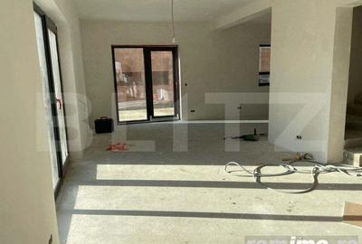 Casă cu 4 camere cu Teren 490 Mp în Central - 3