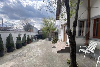 Spațiu comercial, de 379 mp, în 1 Mai - 20