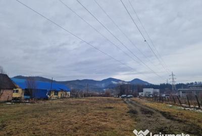 Teren de 4300 mp, în Central - 1