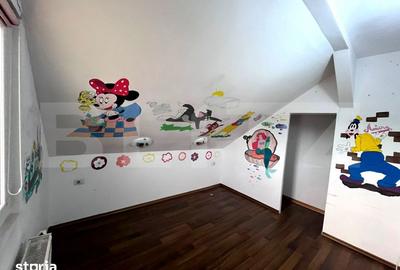 Casă cu 7 camere cu Teren 1342 Mp în Central - 4