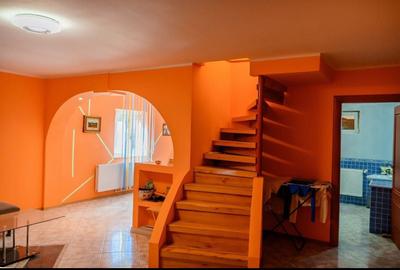 Casă cu 4 camere în Smârdan - 6