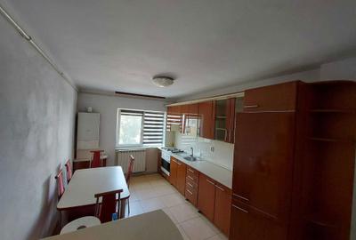 Apartament cu 2 camere decomandat în Petru Rareș - 4