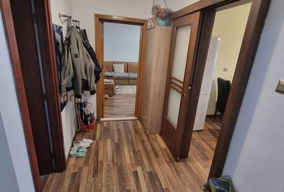 Apartament cu 4 camere semidecomandat, mobilat în Faleza Nord - 12