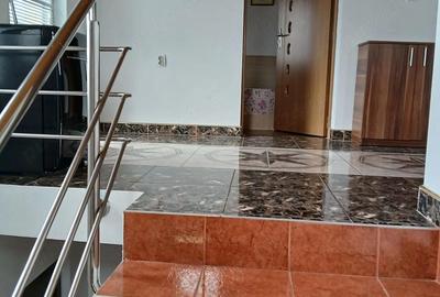 Casă cu 7 camere cu Teren 800 Mp în Aeroport - 5