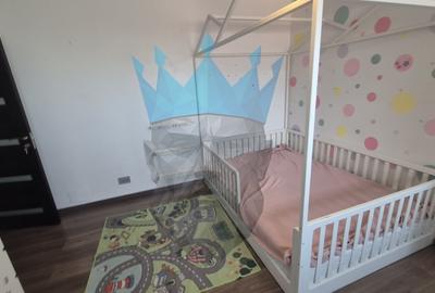 Casă individuală cu 4 camere cu Canalizare în Apărătorii Patriei - 9