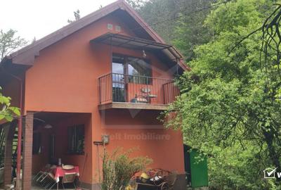 Casă cu 4 camere în Stolna - 2