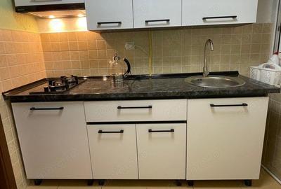 Garsoniera in zona Gorjului - 300 Euro luna - 3