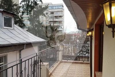 Vila  |  5 Camere | zona Primariei Sector 1 |  Centrala - 10