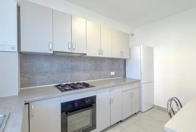 Apartament cu 2 camere decomandat în Tractorul - 7