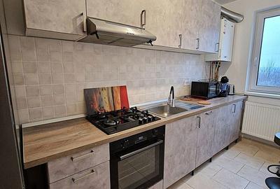 Apartament cu 2 camere decomandat în Podu Roș - 5