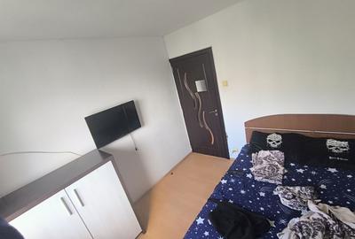 Apartament cu 3 camere semidecomandat în Drumul Taberei - 3