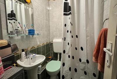 Apartament cu 3 camere decomandat în Central - 11