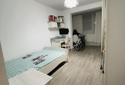Apartament cu 3 camere decomandat, mobilat în Rogerius - 4